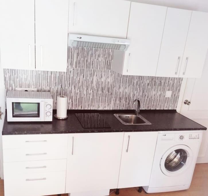 Atico Estudio Con Terraza - Centro Sevilla 외부 사진